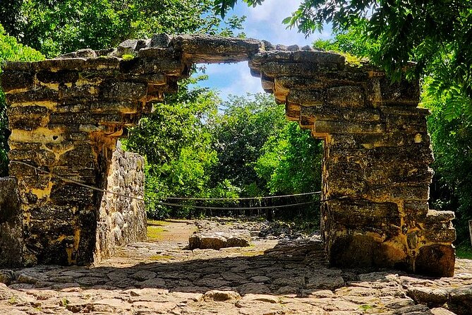 Visit the ancient Mayan ruins and the best beaches in Cozumel - El Mirador: Rugged Coastline and Unique Seascape Views