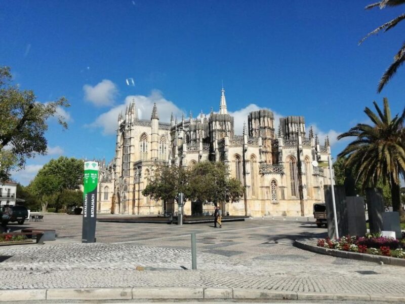 Visit the Caves of Mira de Aires, Fátima, Batalha and Óbidos - Batalha Monastery: Masterpiece of Gothic Architecture