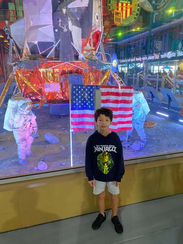 Visit the Kennedy Space Center in French from Orlando - The Tour’s Unique Focus on French Speakers