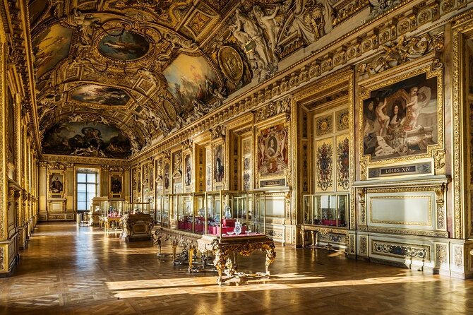 Visit the Louvre with a guide in english - Masterpieces in the Greek Department