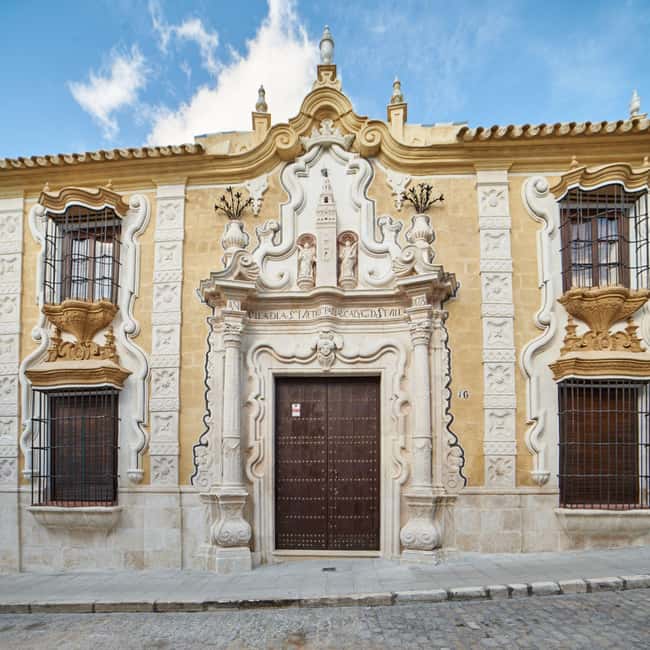 Visit the monuments of Osuna - Discover the Main Monuments of Osuna with a Private Guide