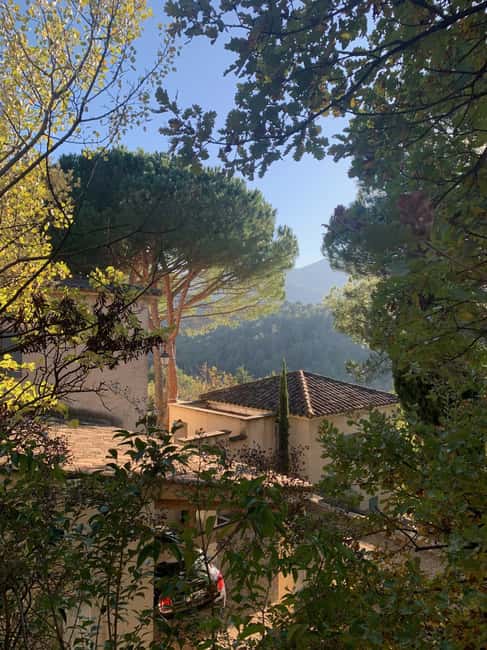 Visit the most beautiful villages of the Luberon in Provence by minibus! - Exploring the Villages of Luberon in Provence