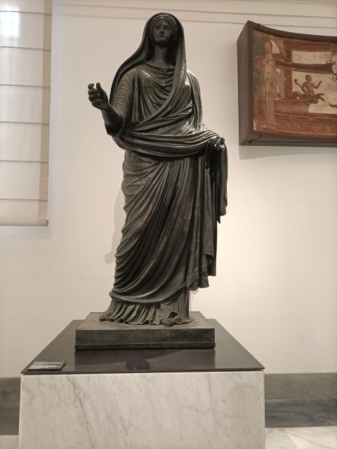 Visit the Museum MANN with a professional guide - The Museum MANN: An Overview of Its Collections