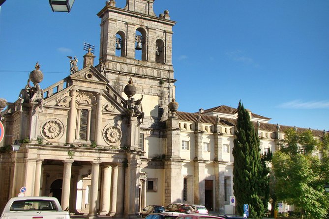 Visit to Évora c/Adega and Cortiza Factory, Private Tour - The Chapel of Bones: A Unique Memento of Mortality