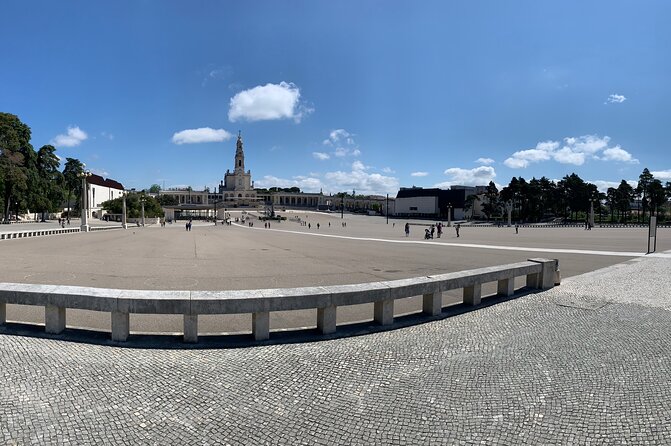 Visit to Fatima, Battle, Nazareth and Óbidos Private Full Day Tour - Convenience and Comfort on a Private Transport