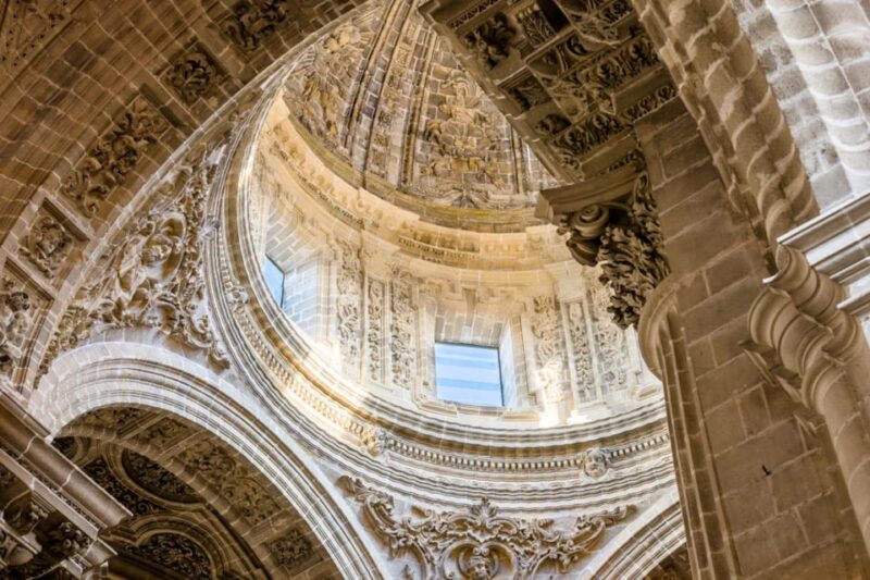 Visit to the Cathedral of Jerez and the Church of San Miguel - Exploring the Church of San Miguel
