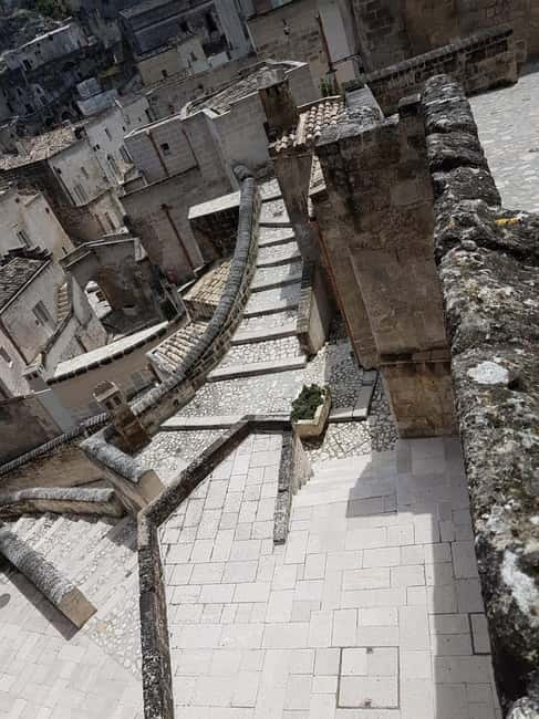 Visita ai Sassi di Matera in Italiano. CASA E CHIESA INCLUSE - Exploring the Sassi: A Walk Through Matera’s Historic Neighborhoods