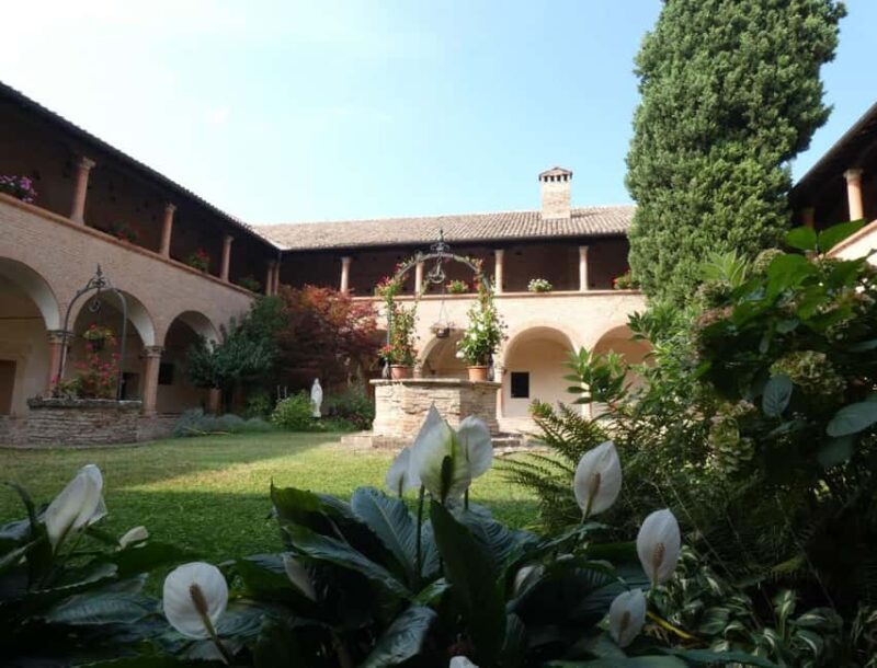 Visita al Borgo di Monteveglio Alto e lAbbazia Millenaria - Key Points