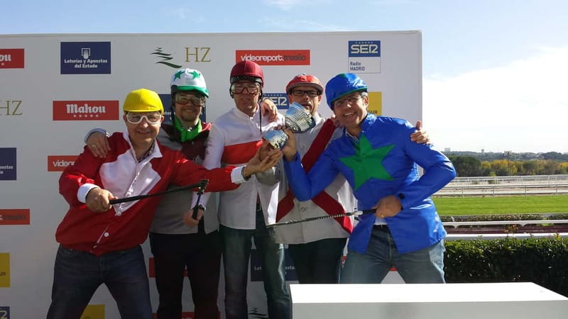 Visita guiada a las Carreras/Hipódromo de la Zarzuela-Madrid - Meet a Former Jockey and Learn About Horse Racing