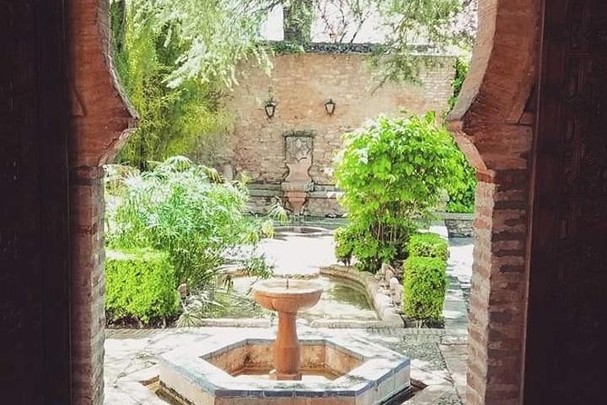 Visita Guiada Ronda - Discover the Iconic Puente Nuevo and Its History