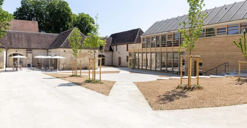 Visitor trail of the Cité in Chablis - Additional Amenities and Practical Details