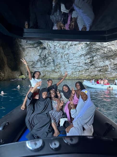 Vlore: City Walking Tour with Local Guide - Practical Details: Meeting Point, Group Sizes, and Accessibility