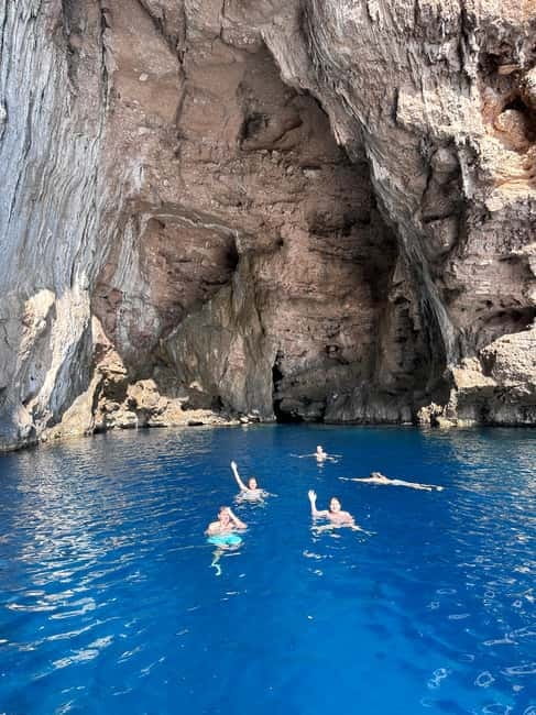 Vlore: Grama Bay & Karaburun Caves 8-Hour Speedboat Tour - Dafina Bay and the Enchanting Dafina Cave