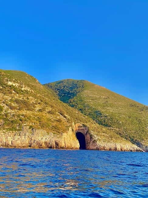 Vlore: Grama Bay & Karaburun Caves 8-Hour Speedboat Tour - Englishman Bay and Its Historical Charm