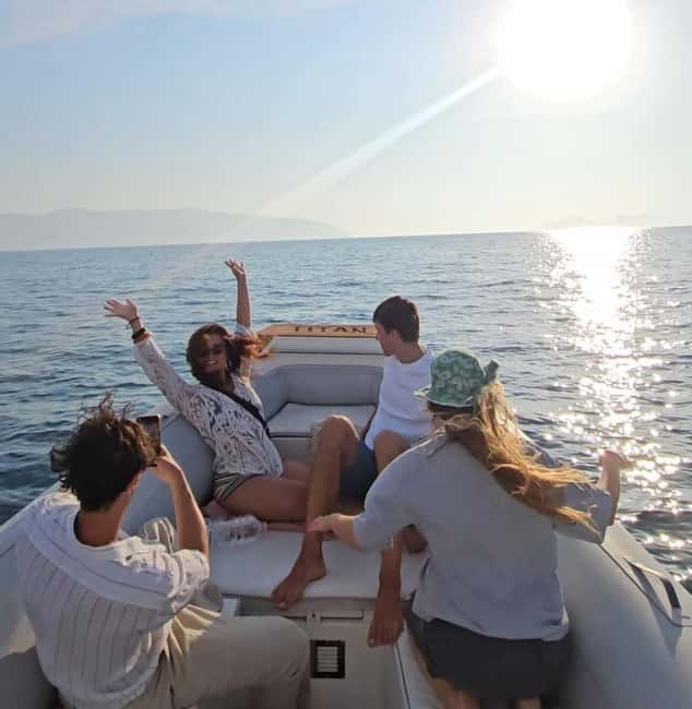 Vlore: Private Boat Tour Sazan Island & Haxhi Ali Cave - Discover the Private Boat Tour from Vlore