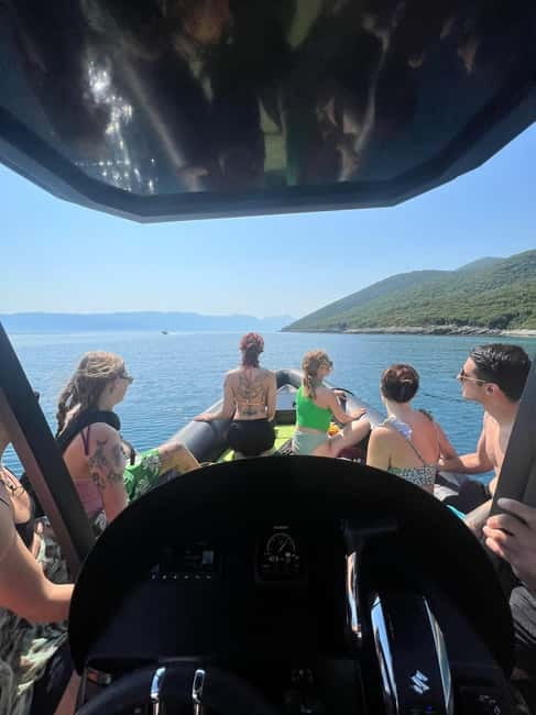 Vlore: Private Speedboat Tour to Haxhi Ali Cave - The Experience: Knowledgeable Guides and Flexible Booking