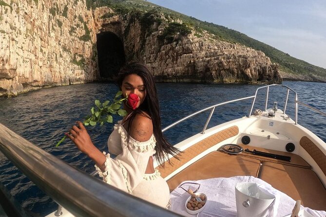 Vlore: Sazan and Karaburun Tour: Cave, Snorkeling and Beaches - Sazan Island: A Historic and Photogenic Stop