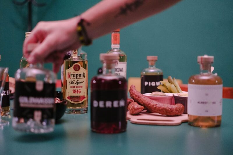 Vodka tasting in a hidden bar - The Expert Guide and Their Storytelling Style