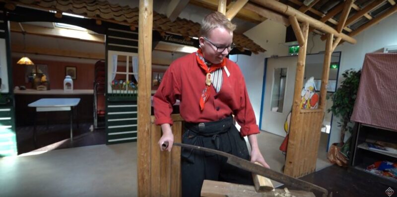 Volendam: 2-Hour Clogmaking Workshop and Cheese Tour - Making Your Own Wooden Clog: Step-by-Step Crafting
