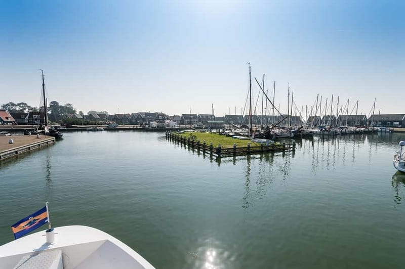 Volendam: Express Boat Cruise to Marken Island - Considerations and Limitations