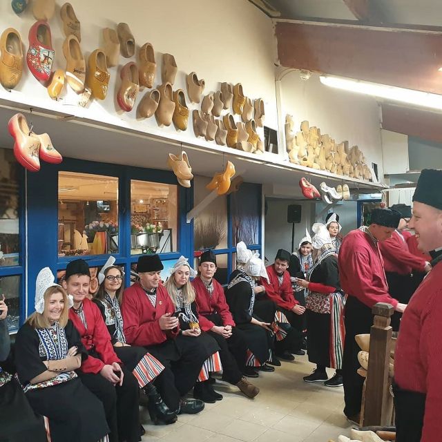 Volendam: Traditional Costume Photo with Cheese & Clog Tour - Learning About Clog Making in a Dutch Workshop