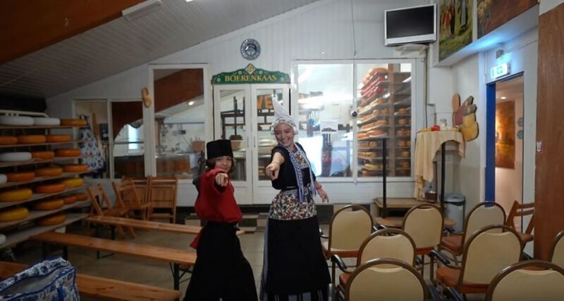 Volendam: Traditional Costume Photo with Cheese & Clog Tour - Cheese Tasting: Gouda, Edam, and More