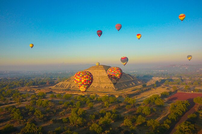 Vuelo amanecer: globo aerostático con Sky Balloons México - Soaring Over San Martín de las Pirámides and the Teotihuacan Valley