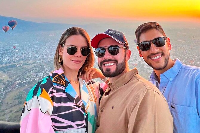 Vuelo amanecer: globo aerostático con Sky Balloons México - Returning to the Globopuerto and Receiving Your Certificate