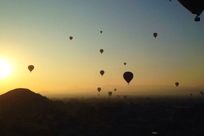 Vuelo amanecer: globo aerostático con Sky Balloons México - What Makes This Tour Special Compared to Others