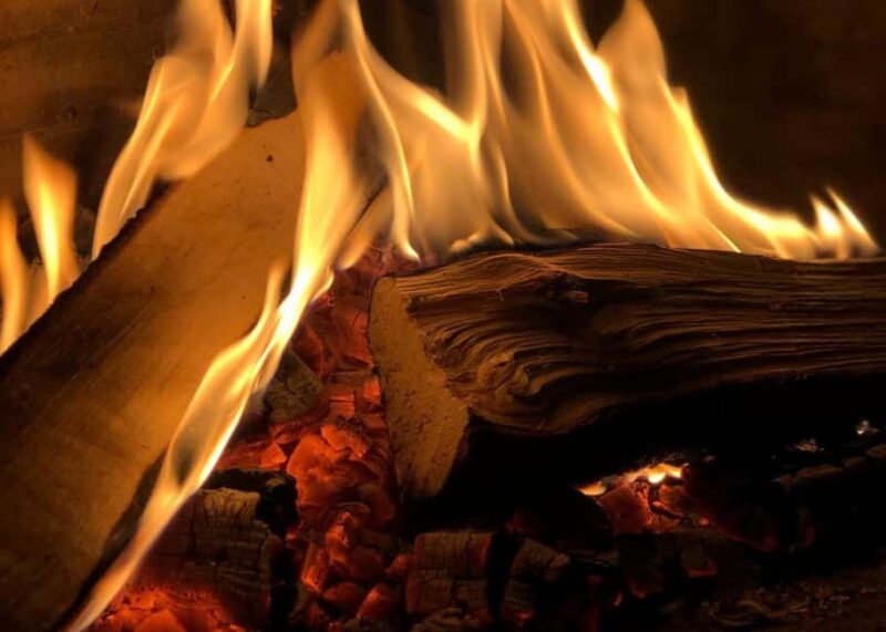 Vuokatti: Northern Lights Snowshoeing Adventure - Exploring Snow-Covered Forests in Vuokatti