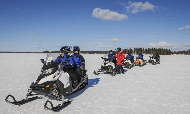 Vuokatti: Snowmobile Safari with Snacks and Hot Drinks - Key Points