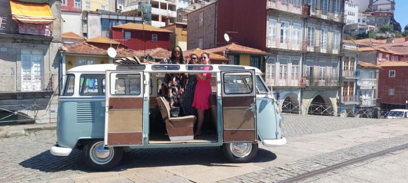 Vw Kombi highlights tour & best views to Porto - Lunch in a Restaurant Overlooking Porto and the Douro