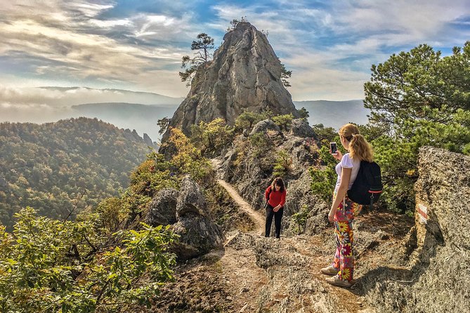 Wachau for Adventurers - Enjoying Local Cuisine at a Durnstein Wine Tavern
