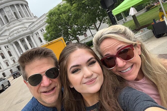 Wacky Warwick Scavenger Hunt - How the Remote Host Guides You Through the Experience