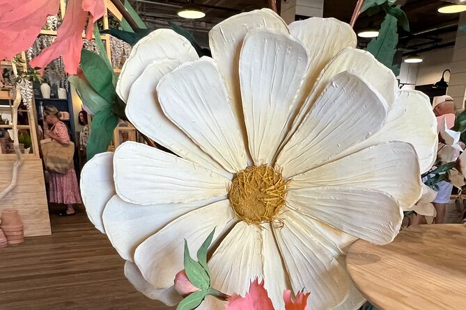 Waco & Magnolia Market at the Silos Day Tour - Exploring Waco Landmarks and Sculptures