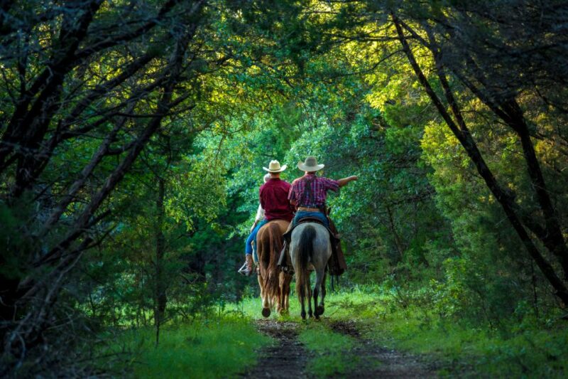 Waco: Sunset Horseback Ride - Key Points