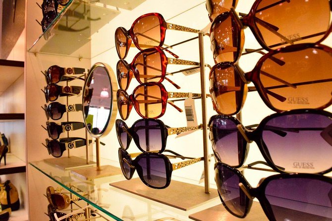 Waikele Outlet Shopping Shuttle from Waikiki - How the Tour Compares to Other Honolulu Excursions