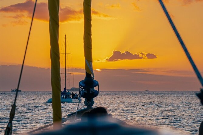 Waikiki Beach Sunset Sail - Waikiki Beach Sunset Sail: An Iconic Oahu Experience for $70