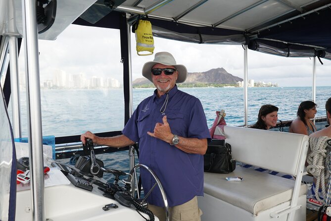 Waikiki Green Sea Turtle Snorkeling Tour - Boat Excursion - Snorkeling Near Waikiki’s Iconic Diamond Head