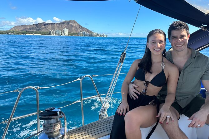 Waikiki private Day Tour and Sunset sail for couples - A Romantic Private Sailing Experience in Waikiki for Couples