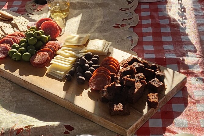 Waikiki Sunset & Wine Turtle Snorkeling Cruise - Water Activities Beyond Snorkeling