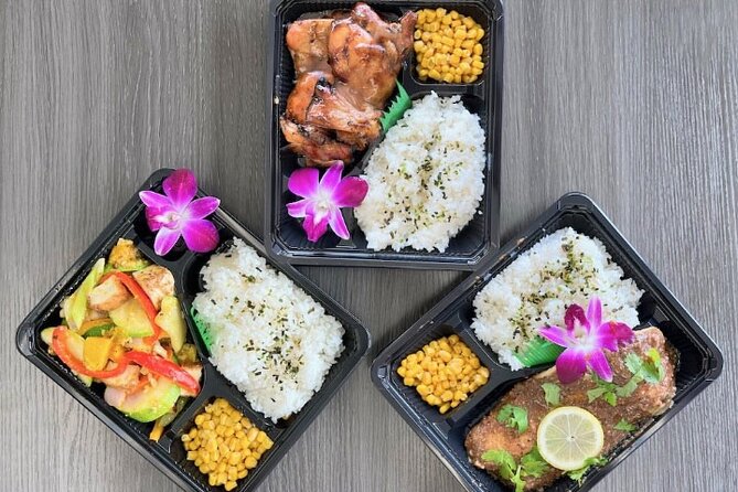 Waikiki Turtle Canyon Snorkeling with Hula Show - Key Points