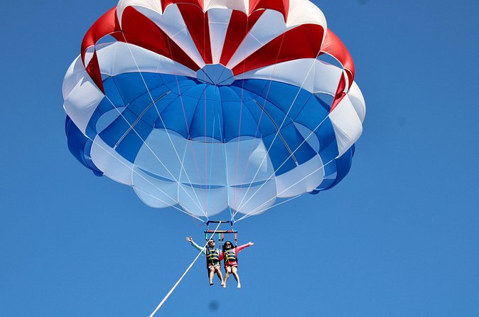 Waikiki Xtreme Parasailing - Safety and Weather Considerations