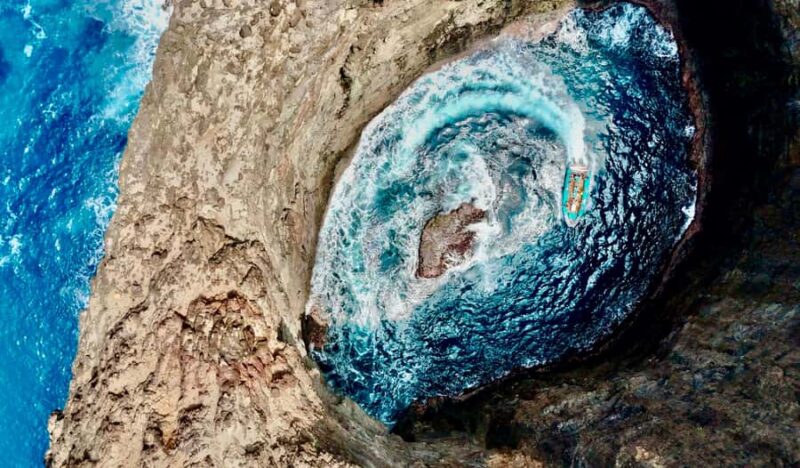 Waimea: N Pali Coast Zodiac Raft Sea Caves + Snorkel - Key Points