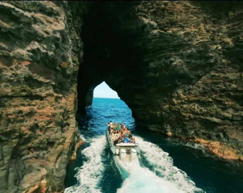 Waimea: N Pali Coast Zodiac Raft Sea Caves + Snorkel - The Zodiac Raft Experience: Speed and Adventure