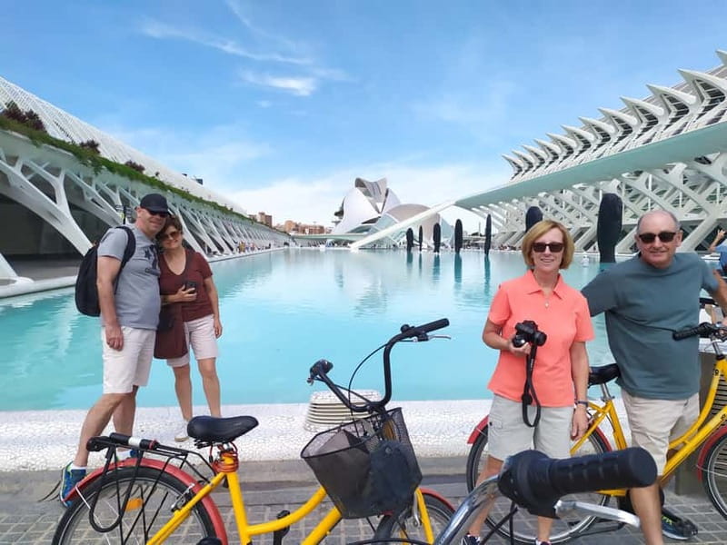 Wake Up with Valencia: Morning Bike Tour of City Highlights - Wake Up with Valencia: A Refreshing Morning Bike Tour