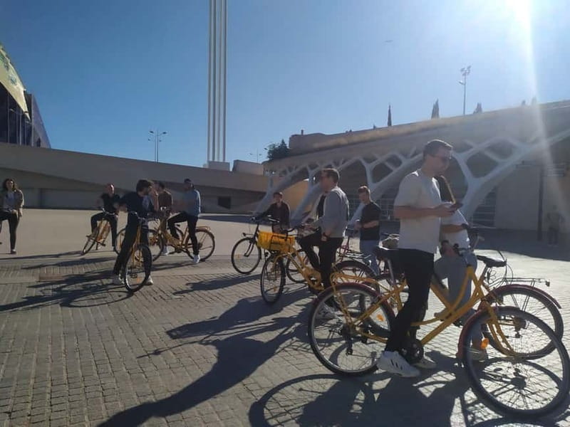 Wake Up with Valencia: Morning Bike Tour of City Highlights - The Ride Along the Turia River