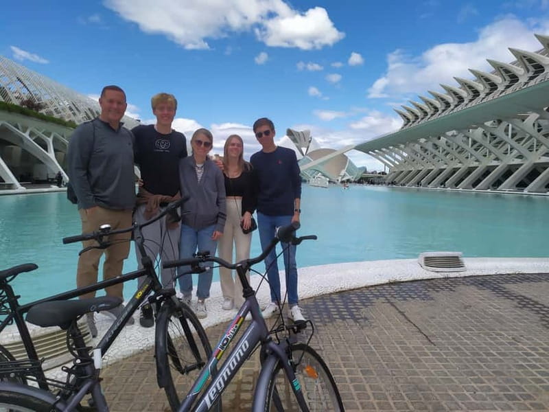 Wake Up with Valencia: Morning Bike Tour of City Highlights - Flexibility and Additional Options