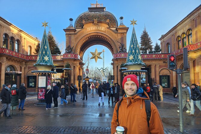 Walk & Ferry: Copenhagen Highlights + Change of Guards Finale - Architectural Marvel: Copenhagen Opera House