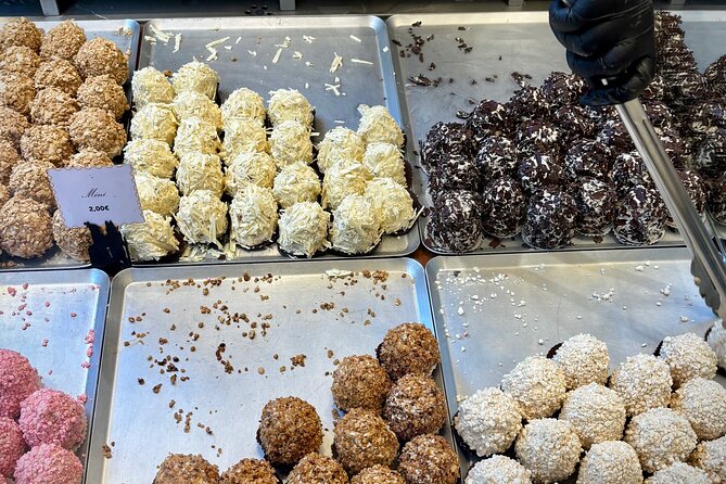 Walk through the gourmand Paris history - Starting at Luxembourg Gardens: The Historic Opening